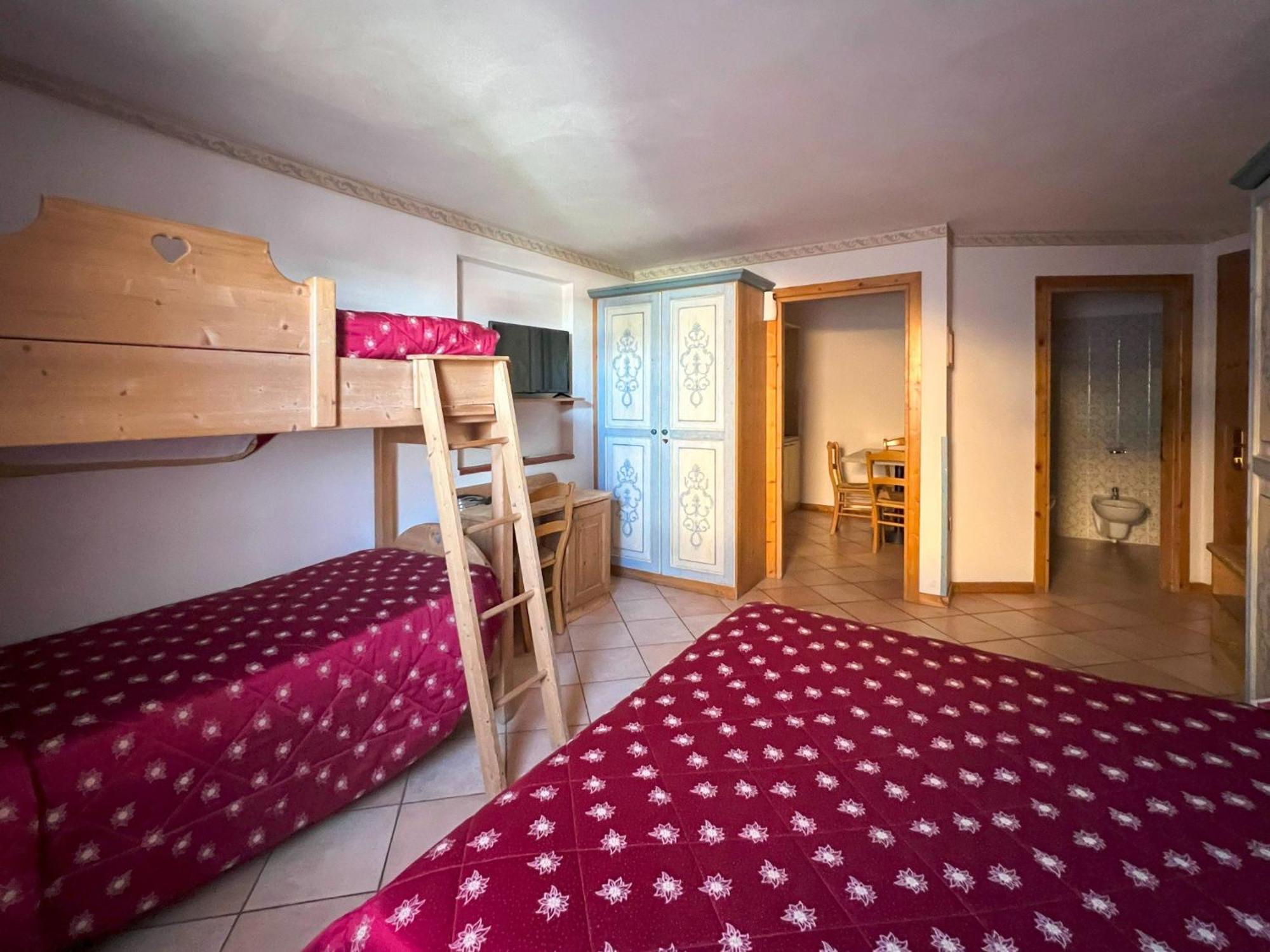 Hotel Residence Dahu Passo del Tonale Kültér fotó