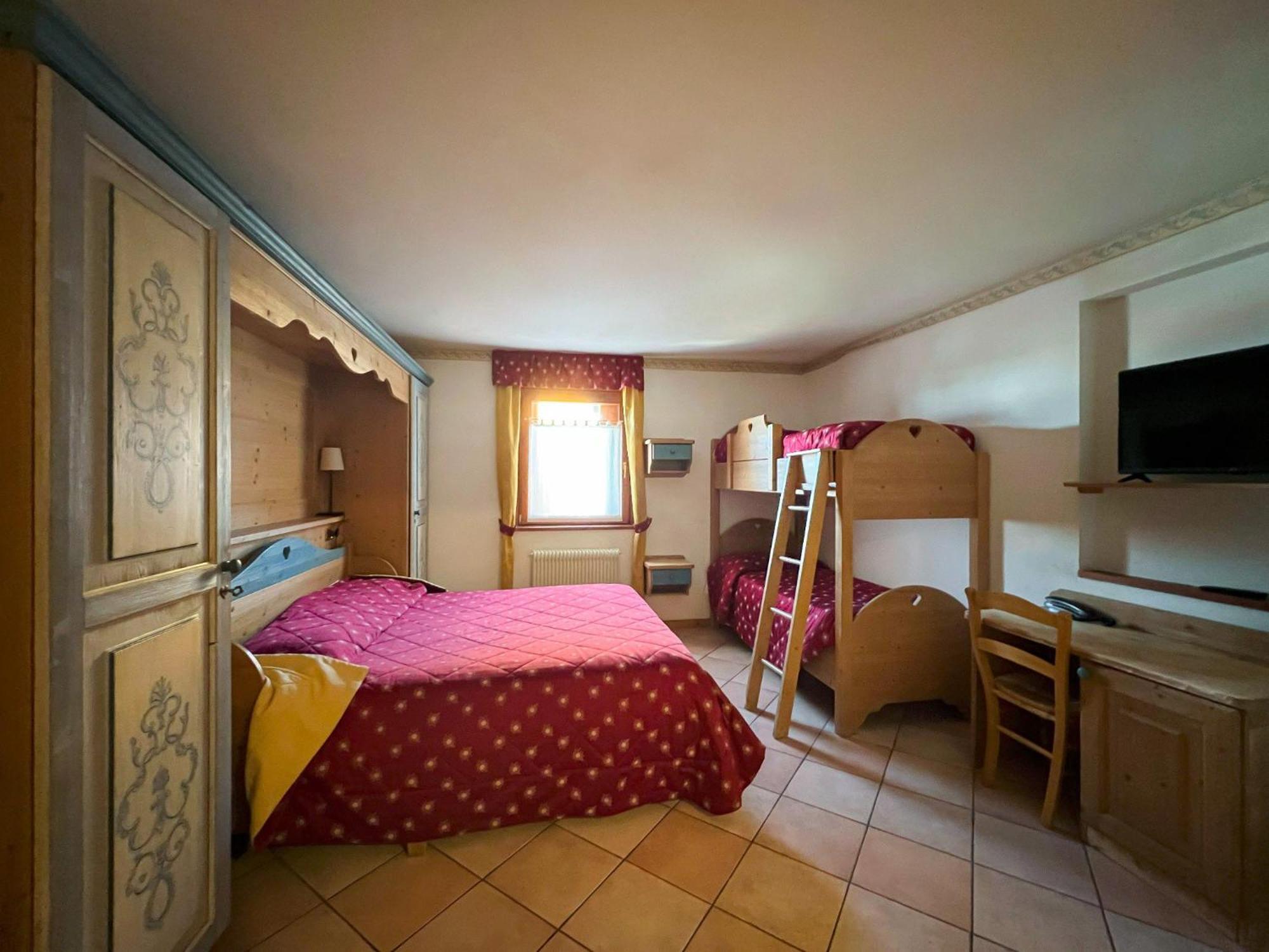 Hotel Residence Dahu Passo del Tonale Szoba fotó