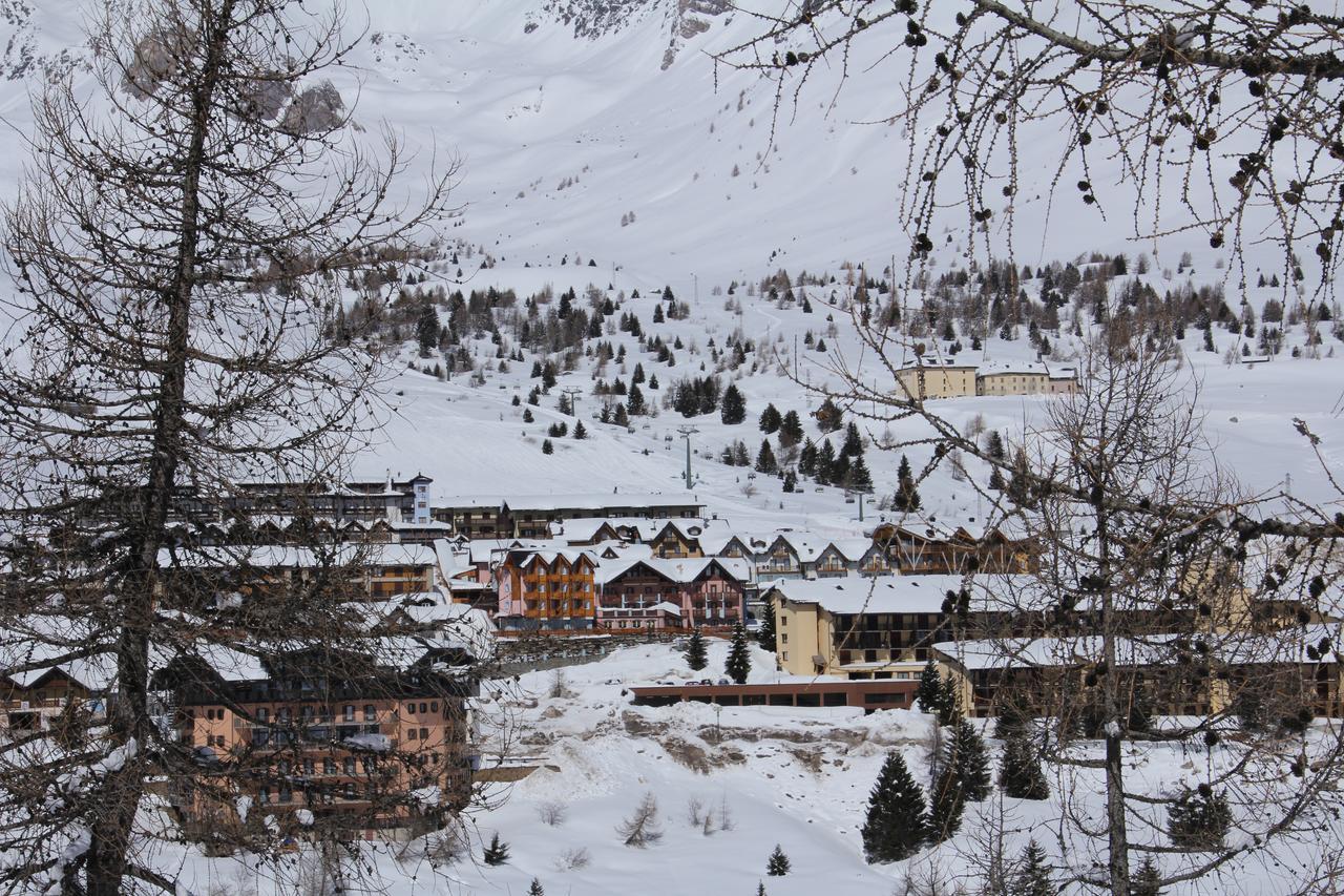 Hotel Residence Dahu Passo del Tonale Kültér fotó