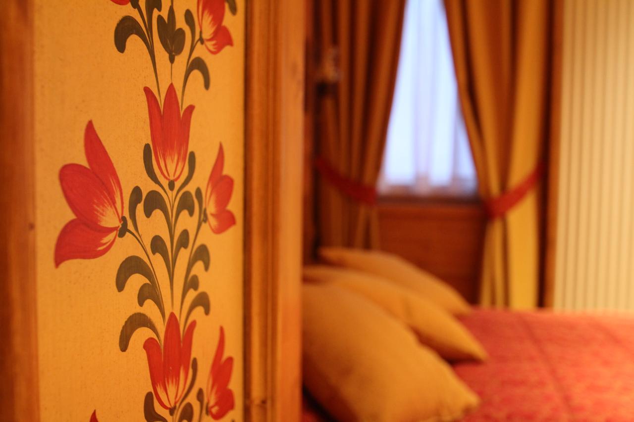 Hotel Residence Dahu Passo del Tonale Kültér fotó