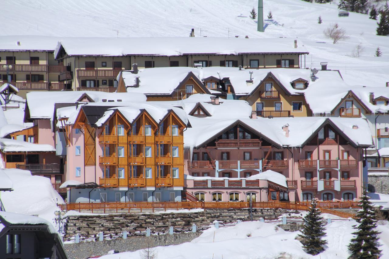 Hotel Residence Dahu Passo del Tonale Kültér fotó